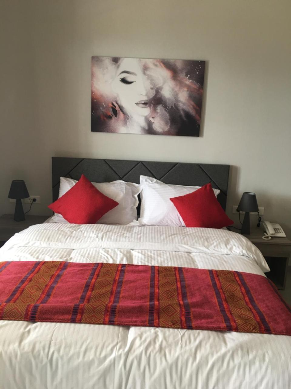 Beit Lebbos Boutique Hotel 拜特丁 外观 照片